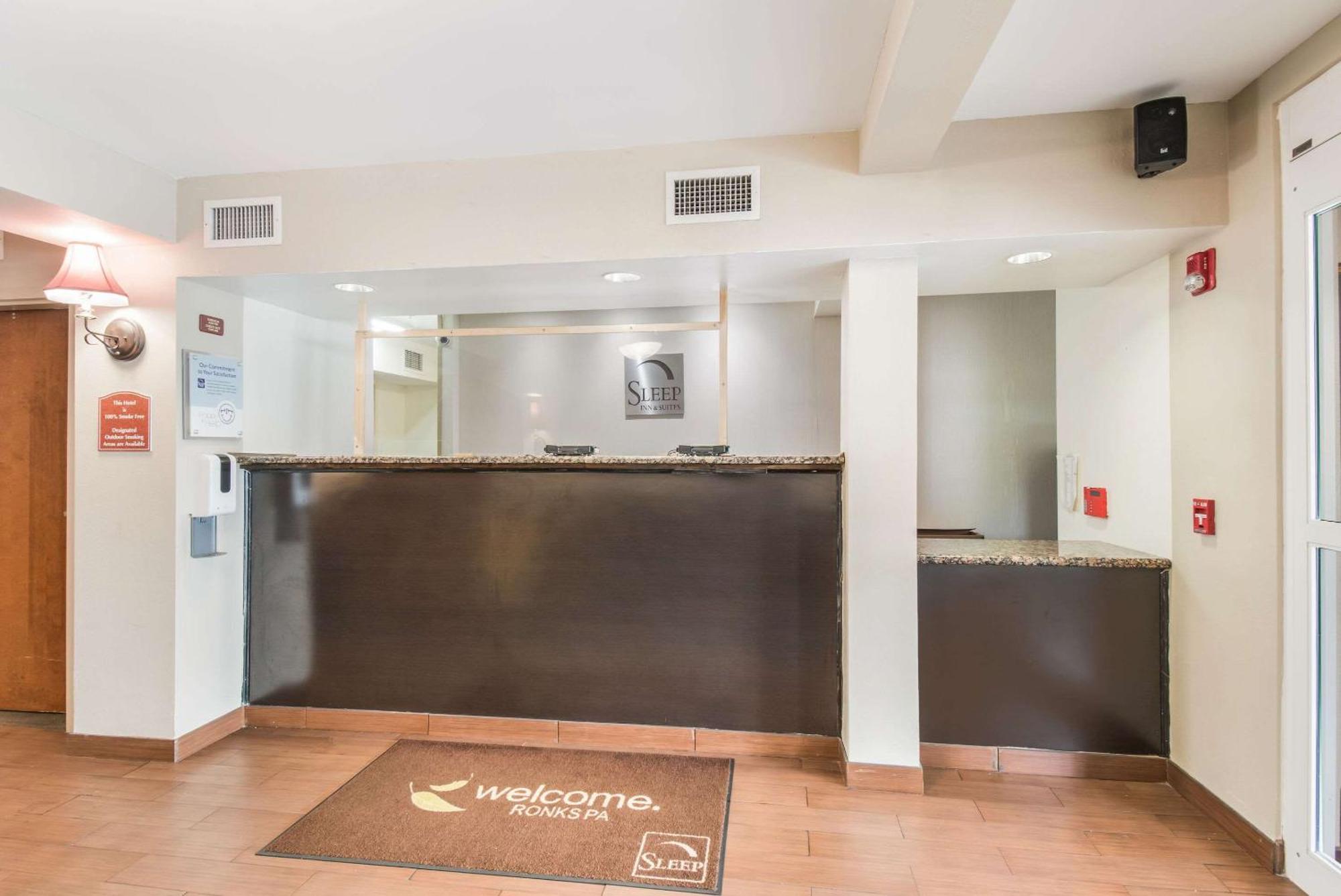 Sleep Inn & Suites Ronks Esterno foto